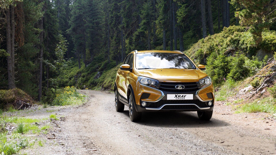 LADA раскрывает цены на LADA XRAY Cross